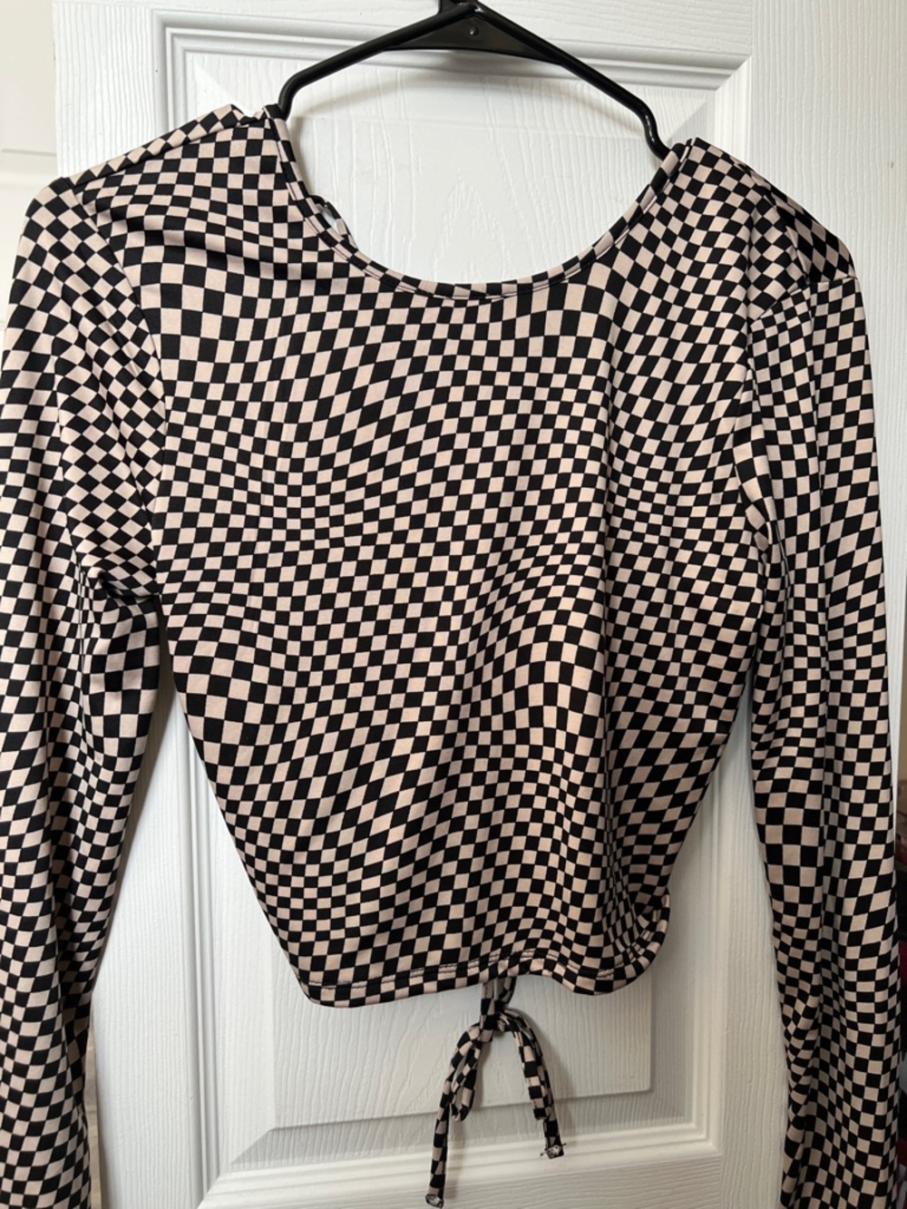 Checkered Long-Sleeve Crop Top in Black and Cream